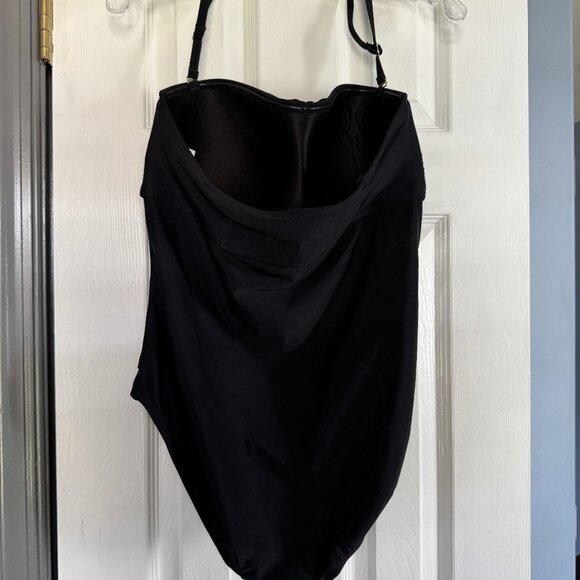Kona Sol Black One Piece Swim Suit with Multifiunctional Straps - Excellent Cond - Picture 2 of 2
